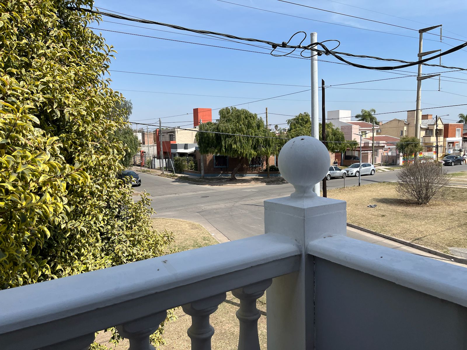 CASA EN VENTA NUEVO POETA LUGONES