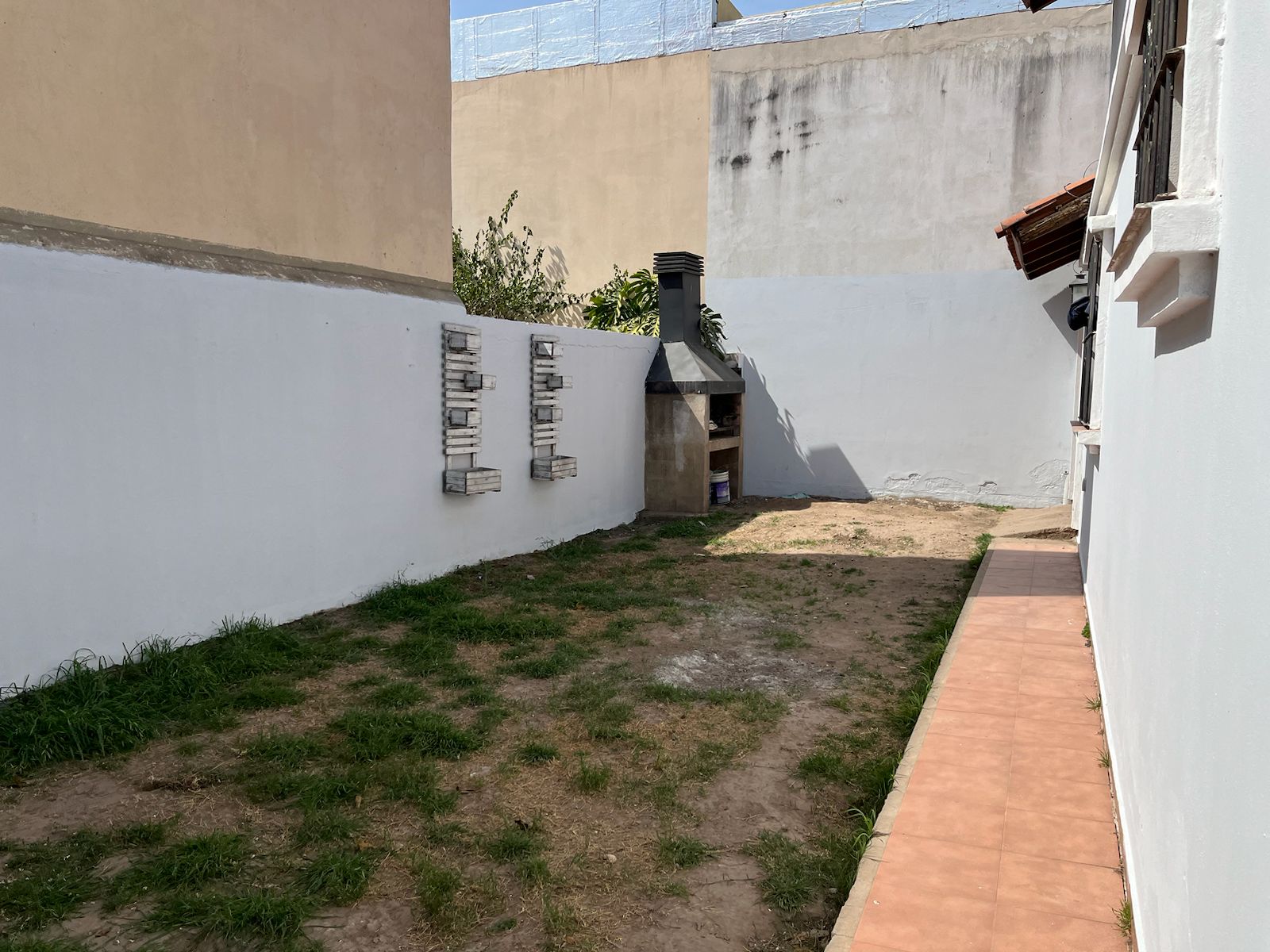 CASA EN VENTA NUEVO POETA LUGONES
