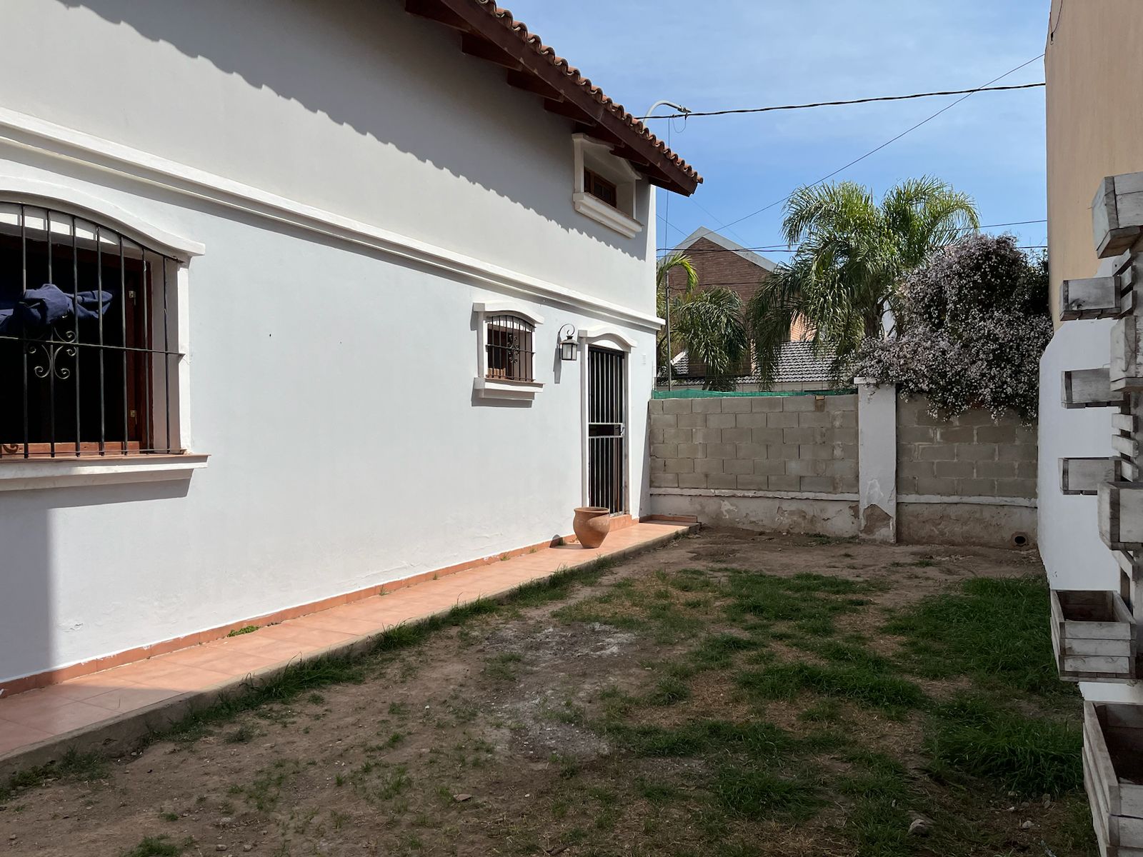 CASA EN VENTA NUEVO POETA LUGONES