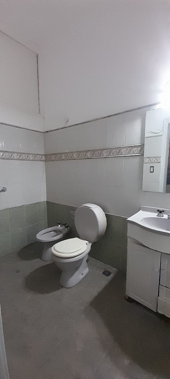 DEPARTAMENTO VENTA RIVADAVIA 380 CENTRO 2DOR 150mt2 APTO VIVIENDA Y COMERCIO