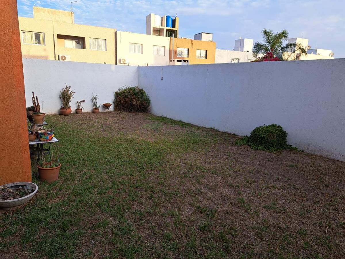 DUPLEX EN ALQUILER CHACRA DEL NORTE - 3D-3B - C-PARRILLA