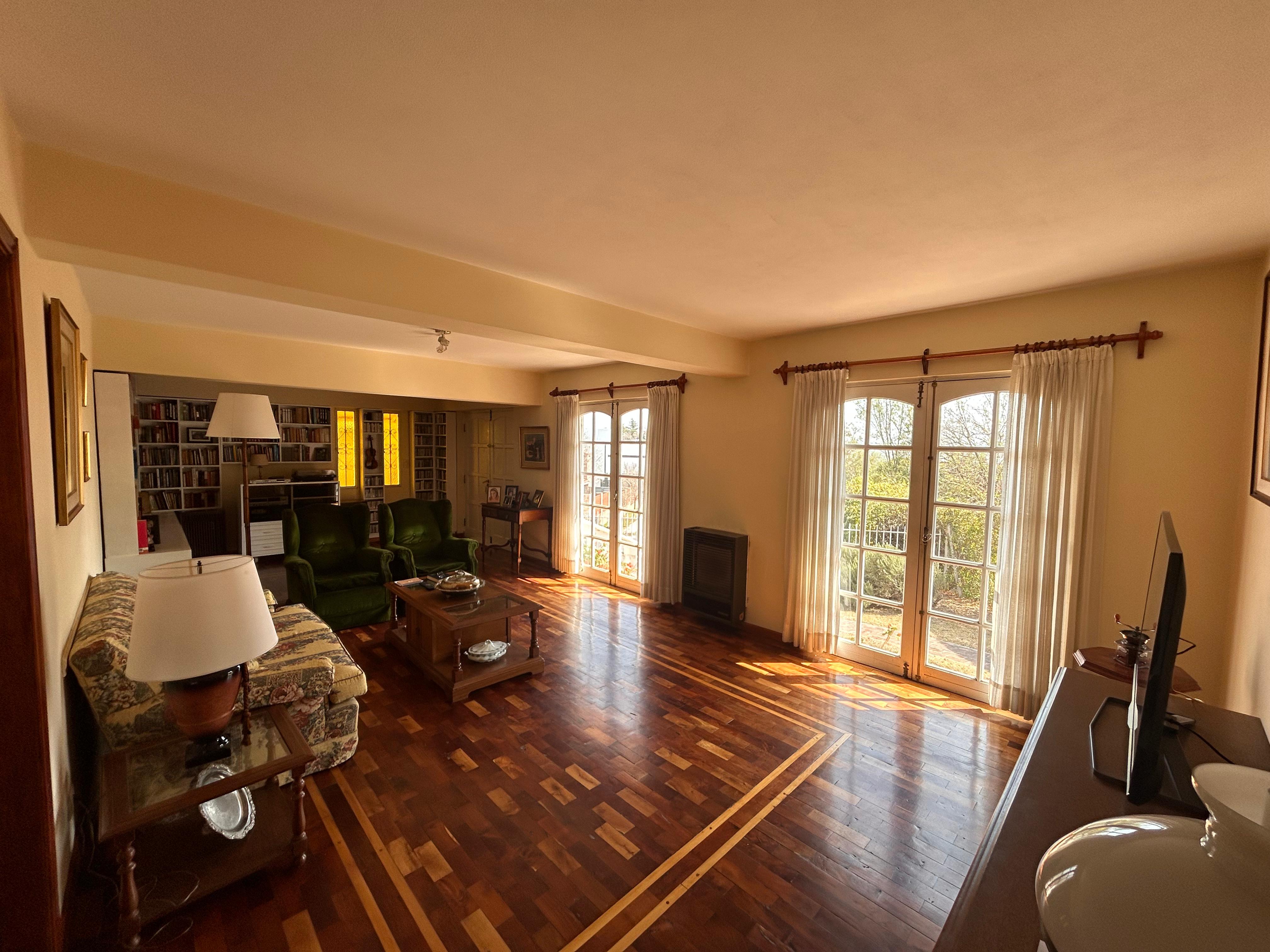 SE VENDE CASA EN LA CUESTA VILLA CARLOS PAZ