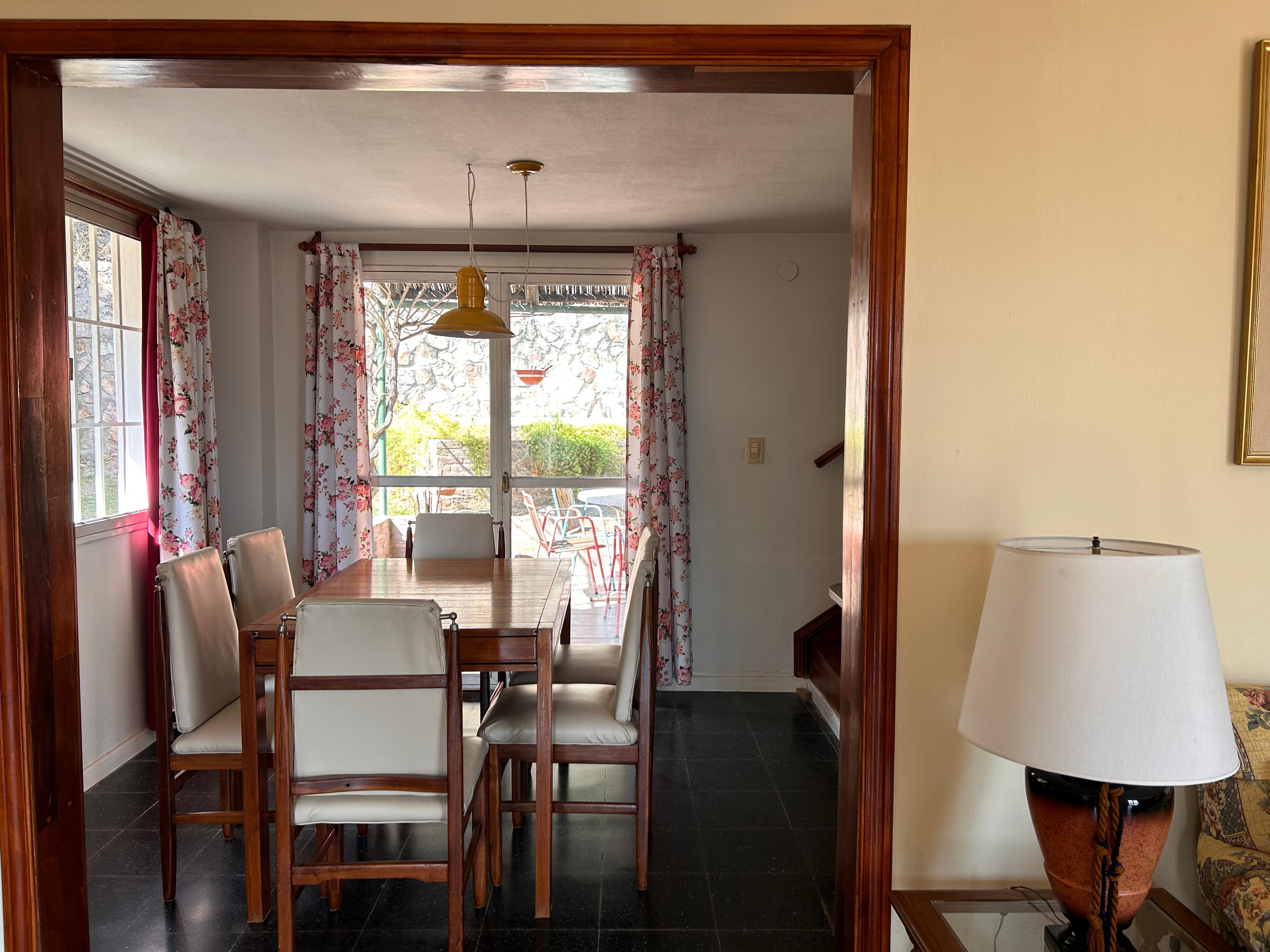 SE VENDE CASA EN LA CUESTA VILLA CARLOS PAZ