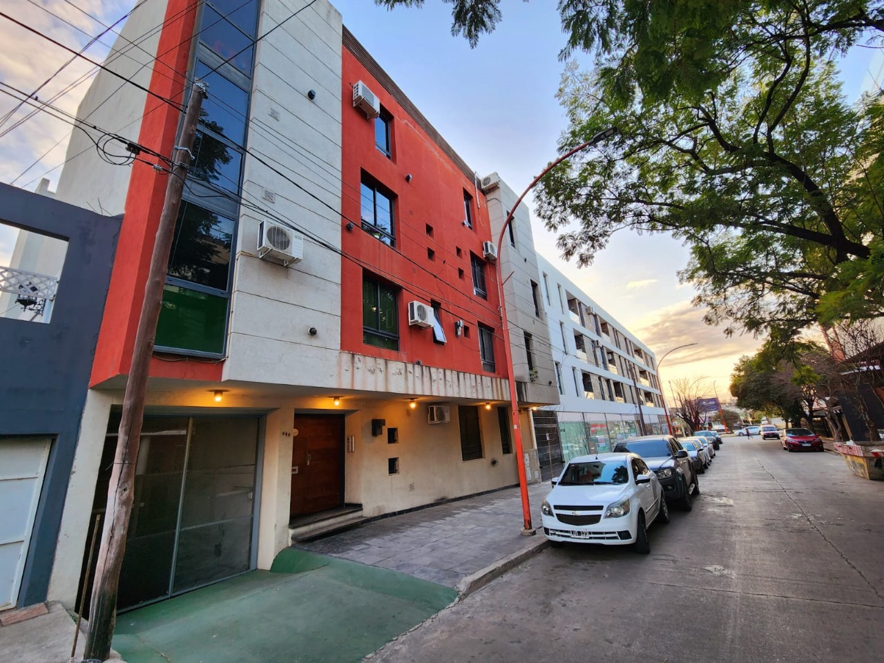 DEPARTAMNTO EN VENTA UBICADO EN VILLA CARLOS PAZ A METROS DE LA TERIMINAL DE ÓMNIBUS