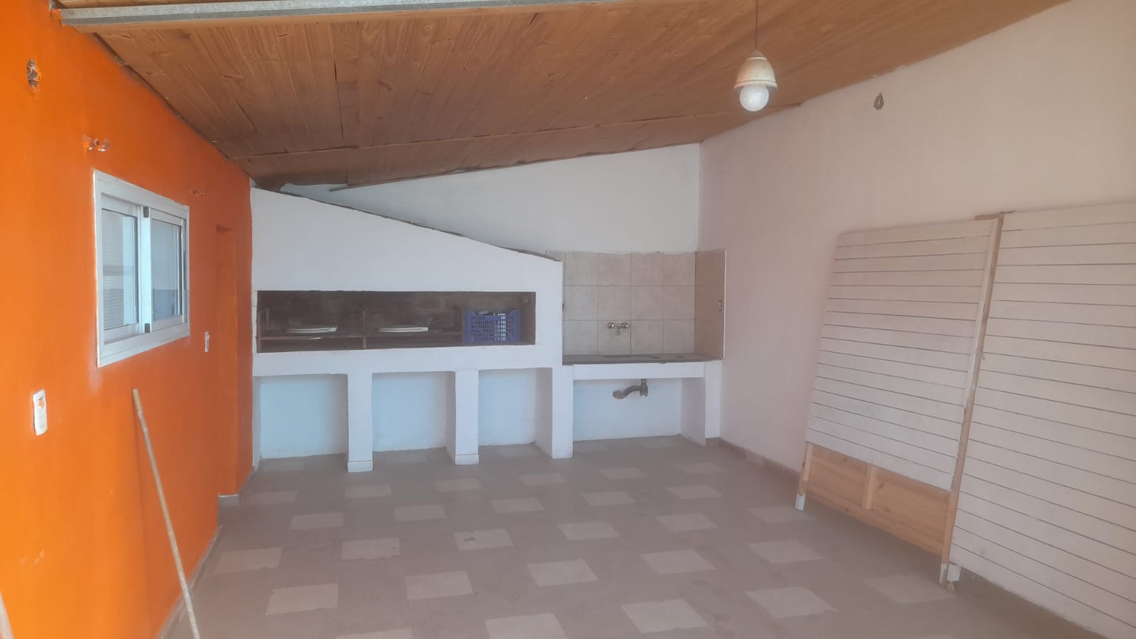 Salón comercial en venta sobre Colectora Ruta 5, Anisacate