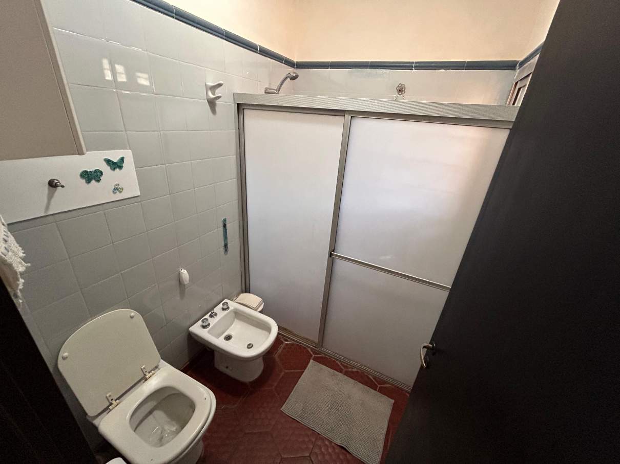 SE VENDE CASA EN VILLA LAGO AZUL CARLOS PAZ