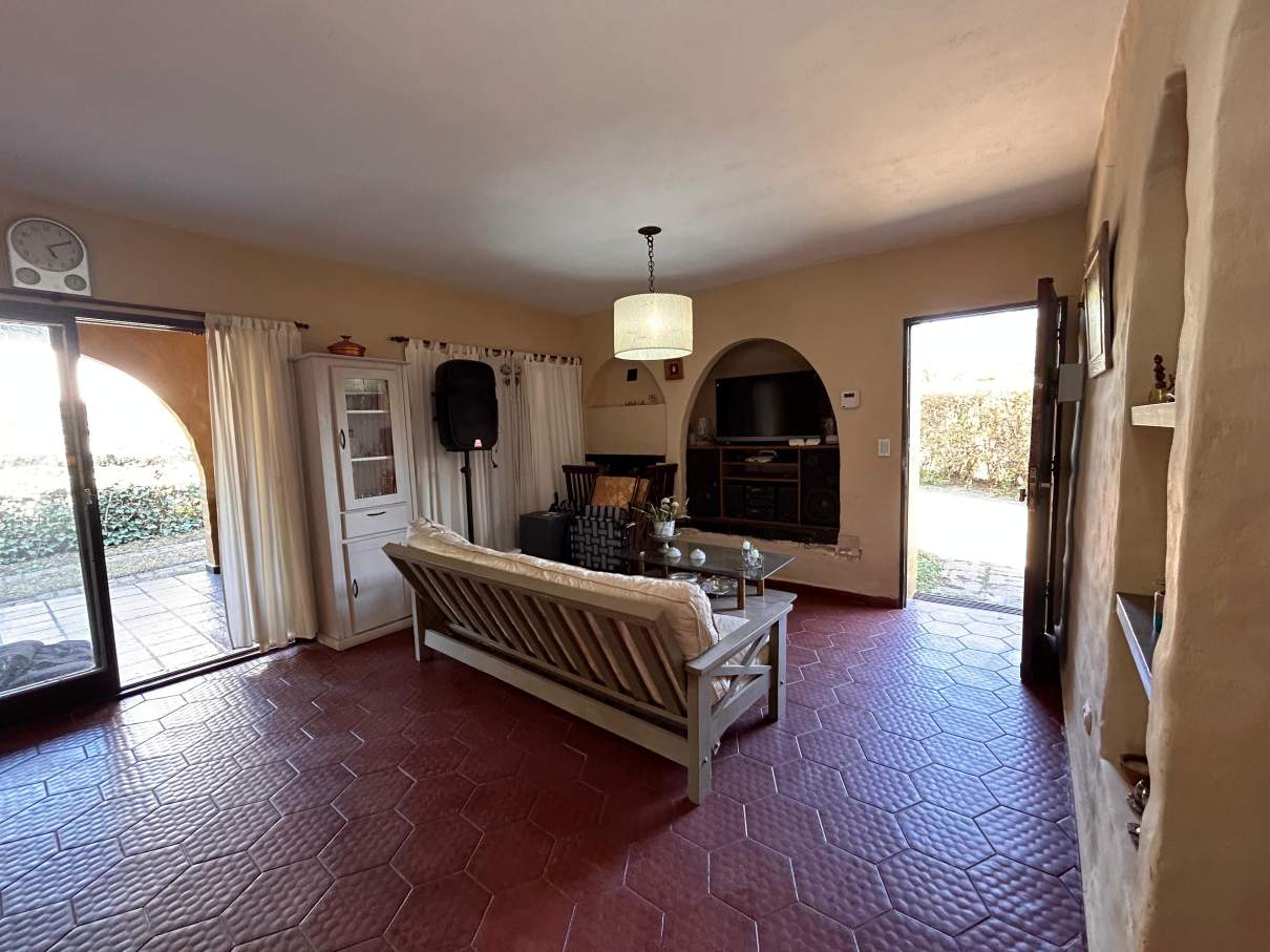 SE VENDE CASA EN VILLA LAGO AZUL CARLOS PAZ