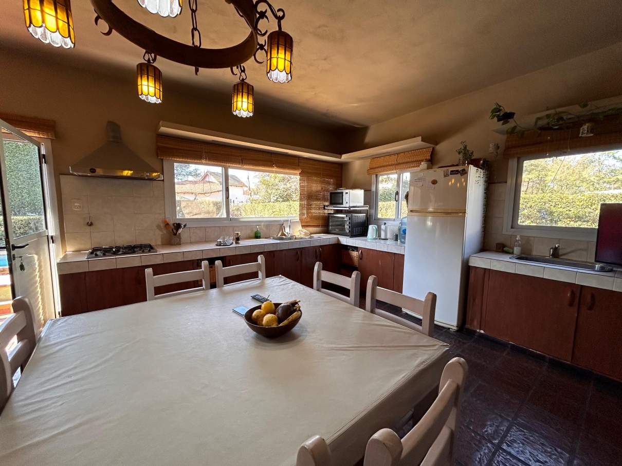 SE VENDE CASA EN VILLA LAGO AZUL CARLOS PAZ