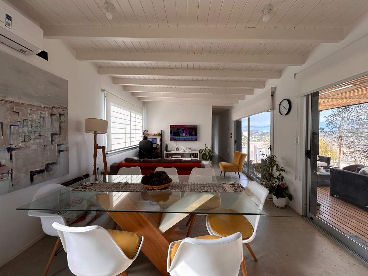 SE VENDE CASA EN VILLA DEL LAGO CARLOS PAZ