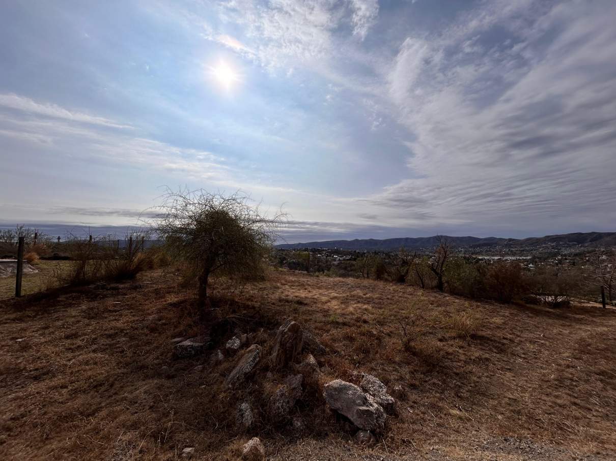 SE VENDE CASA EN VILLA DEL LAGO CARLOS PAZ