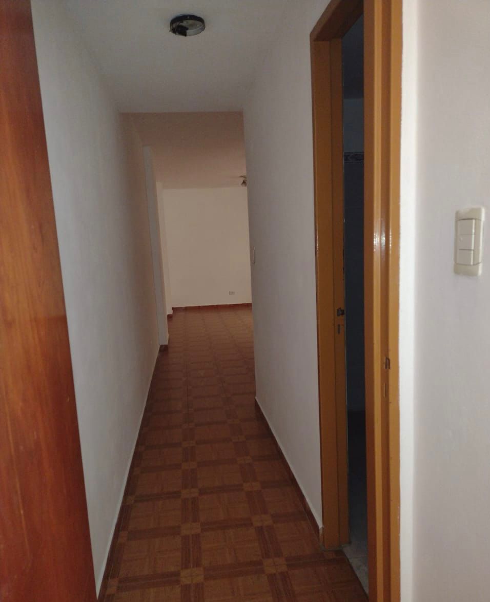 Departamento en alquiler sobre Av. Emilio Olmos 443