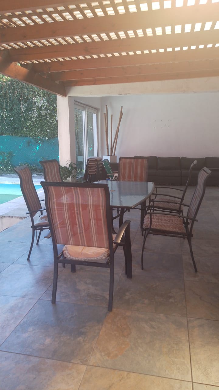 VENDO CASA BARRIO CERRADO LA ESTANZUELA  LA CALERA