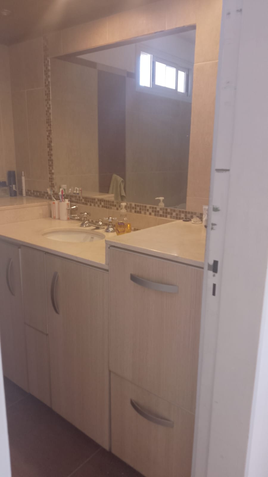 VENDO CASA BARRIO CERRADO LA ESTANZUELA  LA CALERA