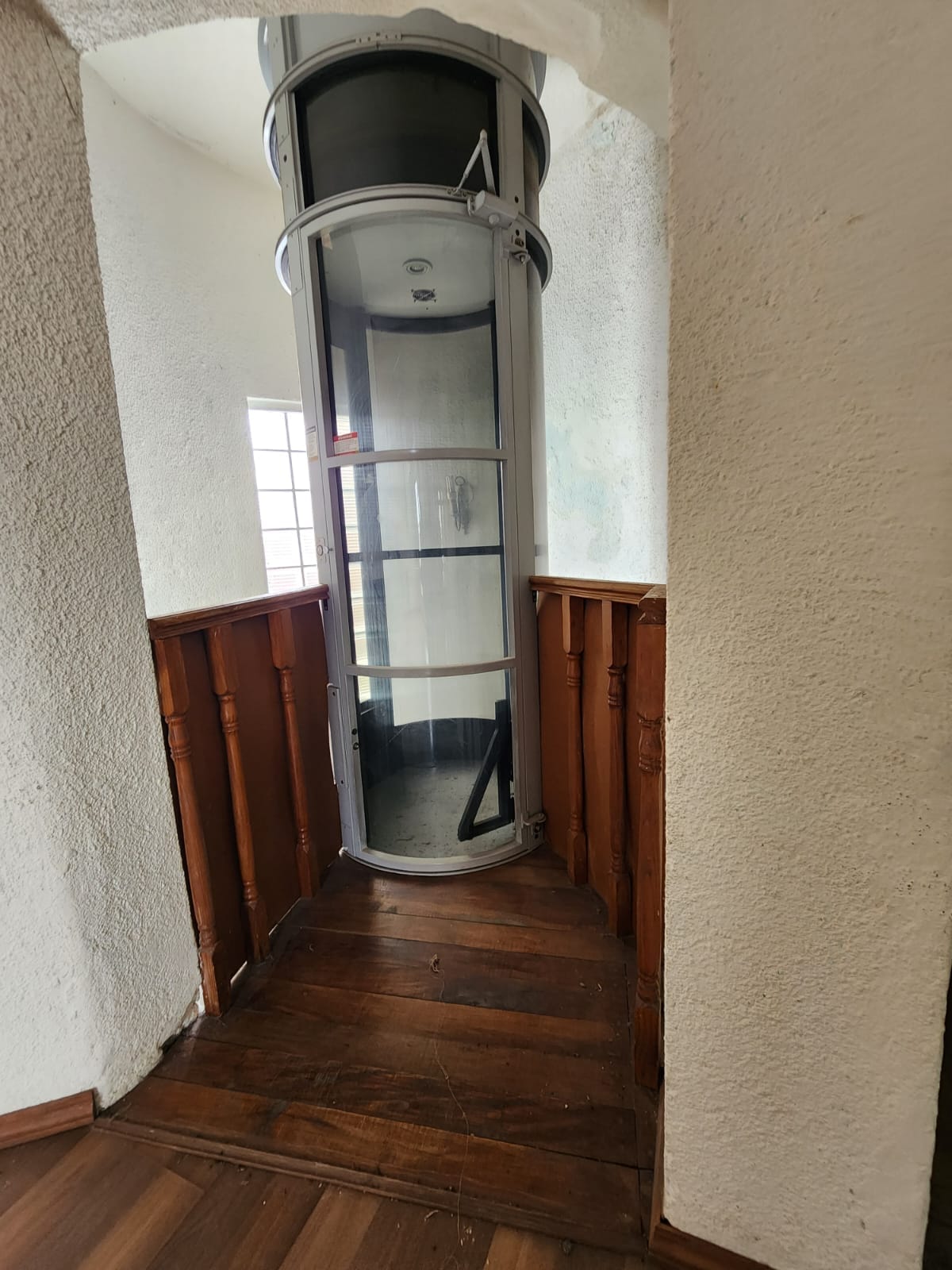 VENDO CASA  3 DORMITORIOS EN EL CERRO DE LAS ROSA