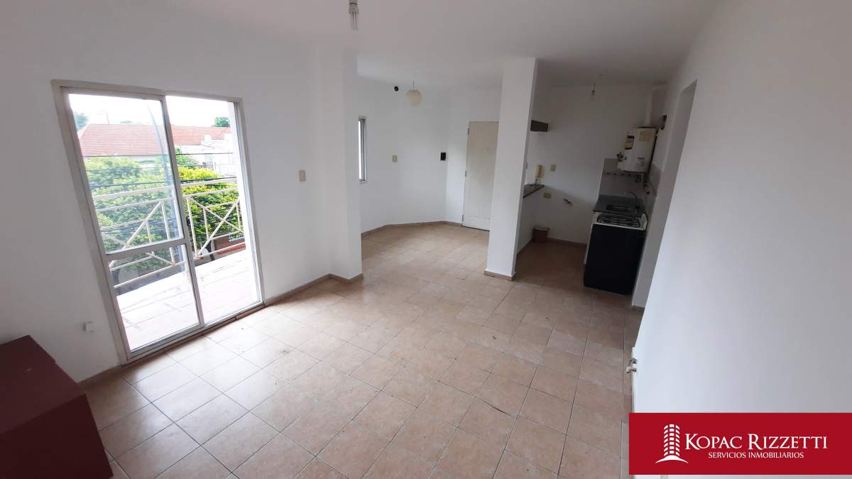 ALBERDI (M. DE ANDREA 266) - VENTA DEPARTAMENTO 1 DORM.