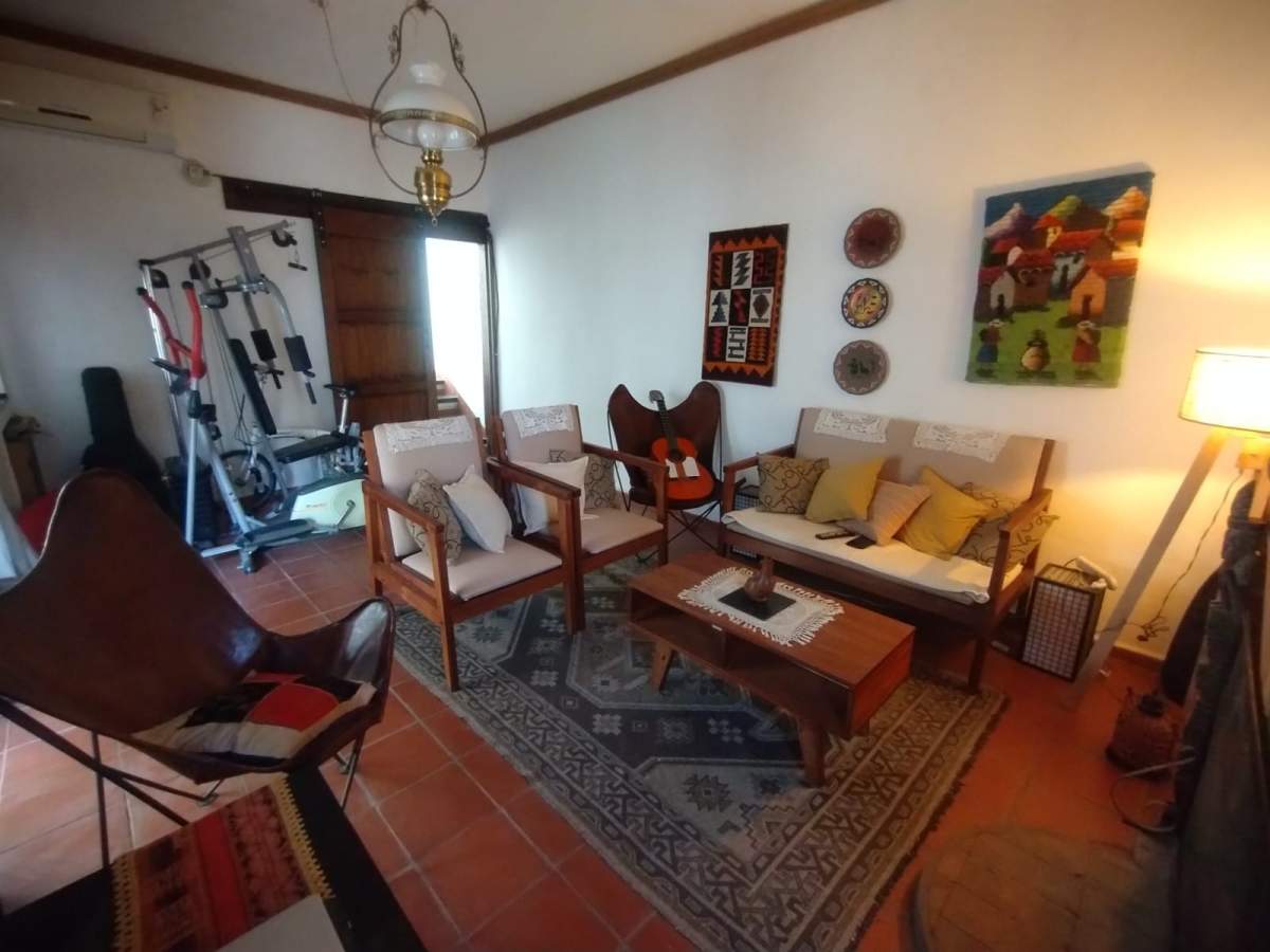 CASA VENTA B QUEBRADA DE LAS ROSAS A MEDIA CDRA. DE AV CHANCAY-APTO BANCOR