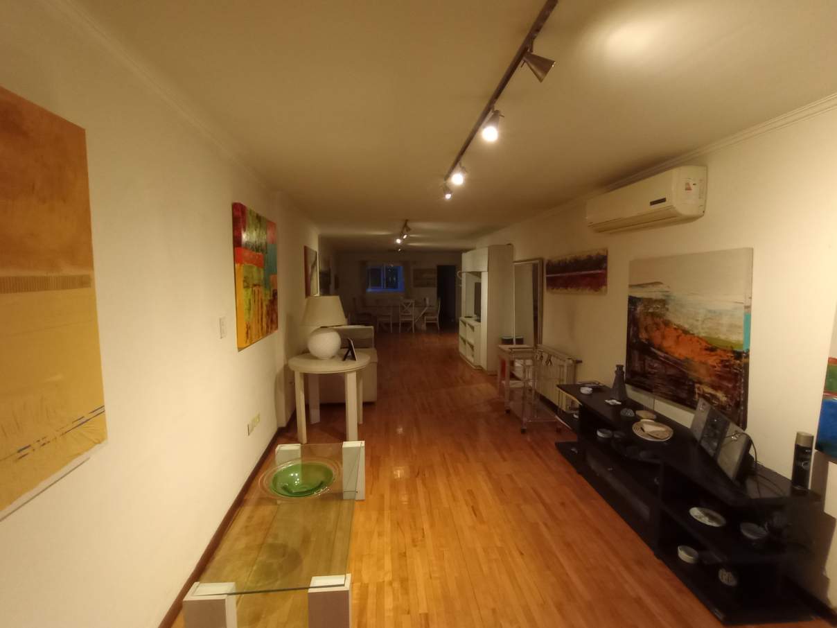 EXCLENTE IMUEBLE DOS DORMITORIO MUY AMPLIO OPCION COCHERA