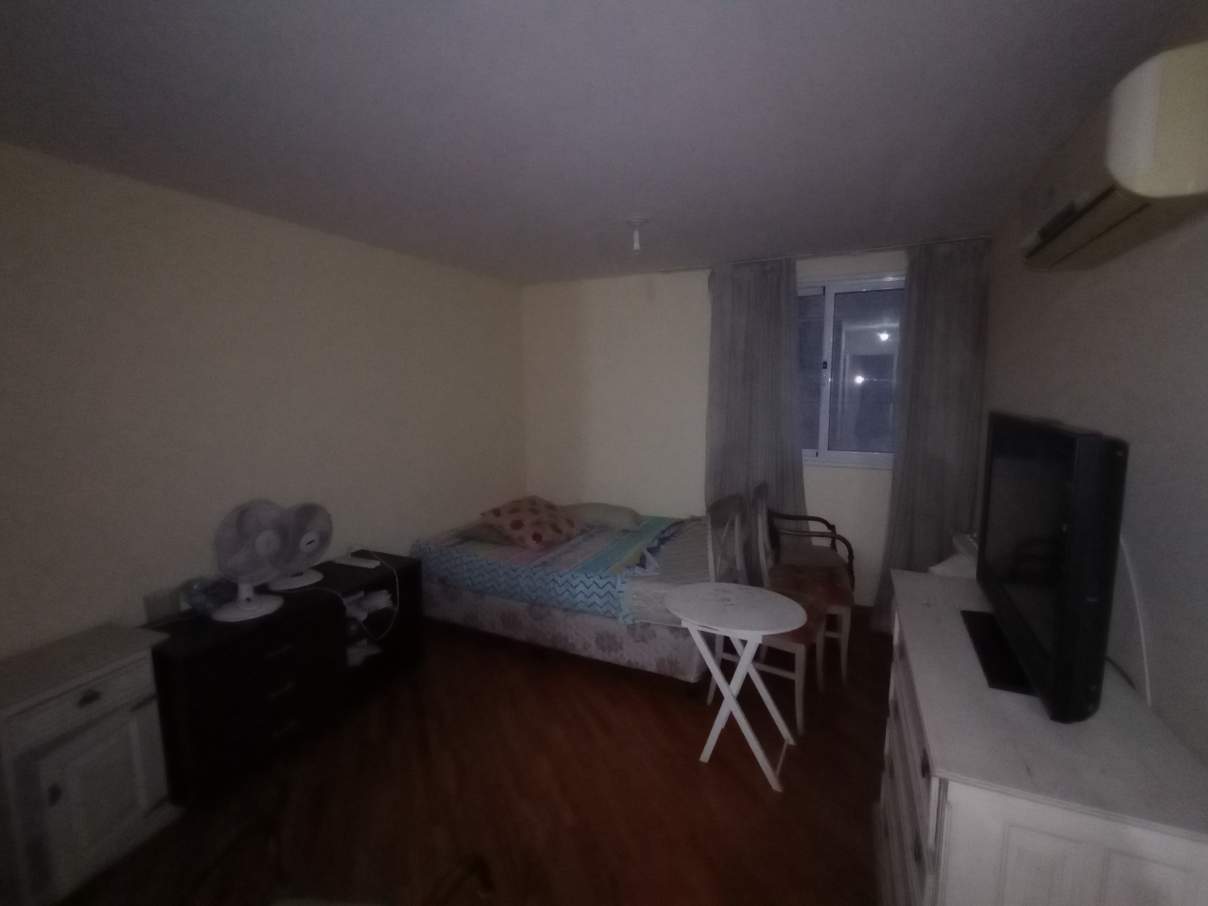 EXCLENTE IMUEBLE DOS DORMITORIO MUY AMPLIO OPCION COCHERA