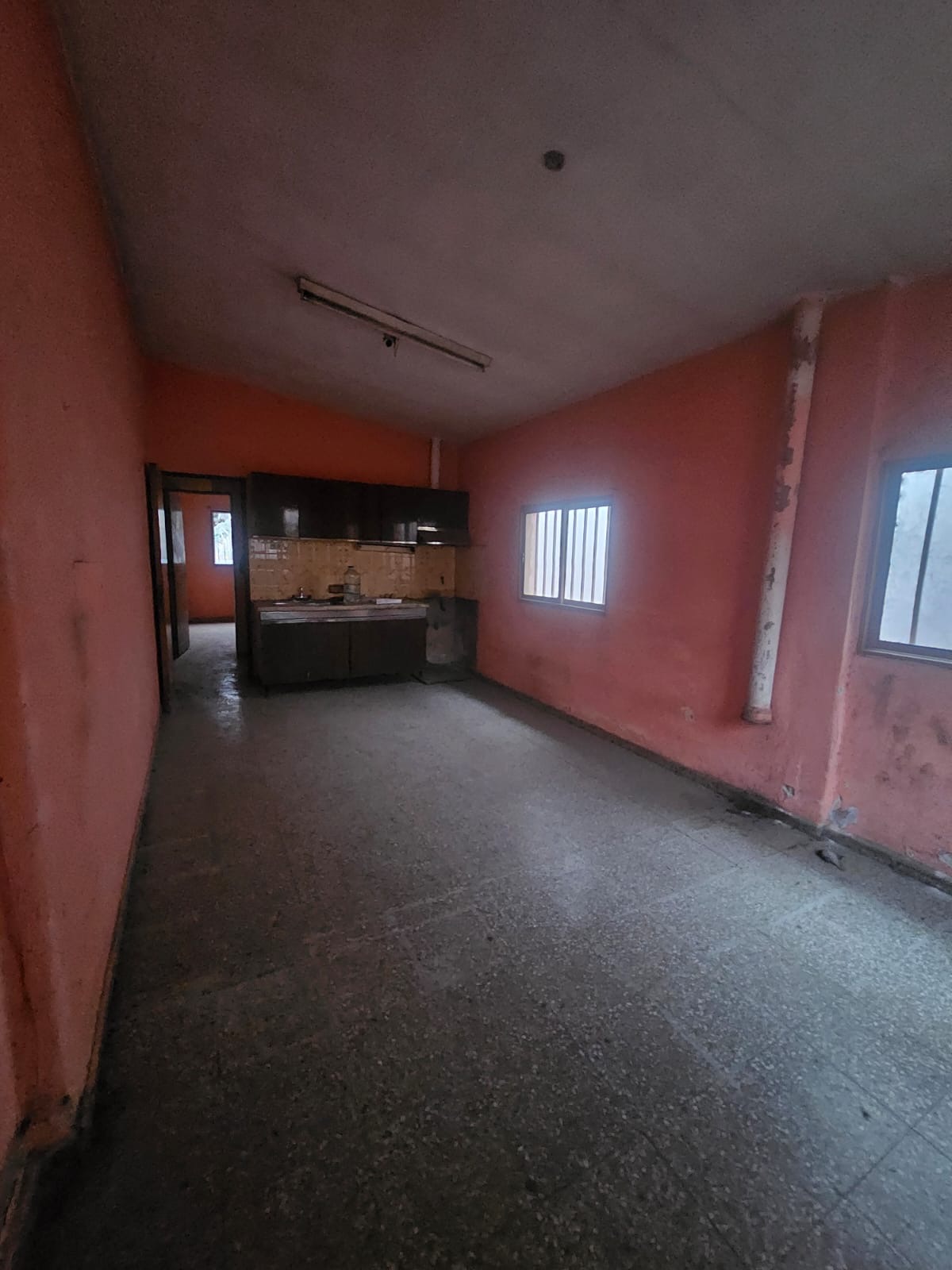Casa a metros de Av. Hipólito Irigoyen