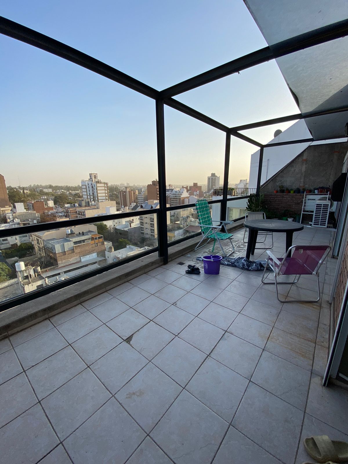 DEPARTAMENTO EN VENTA A TRES CUADRAS DE PLAZA ESPAÑA