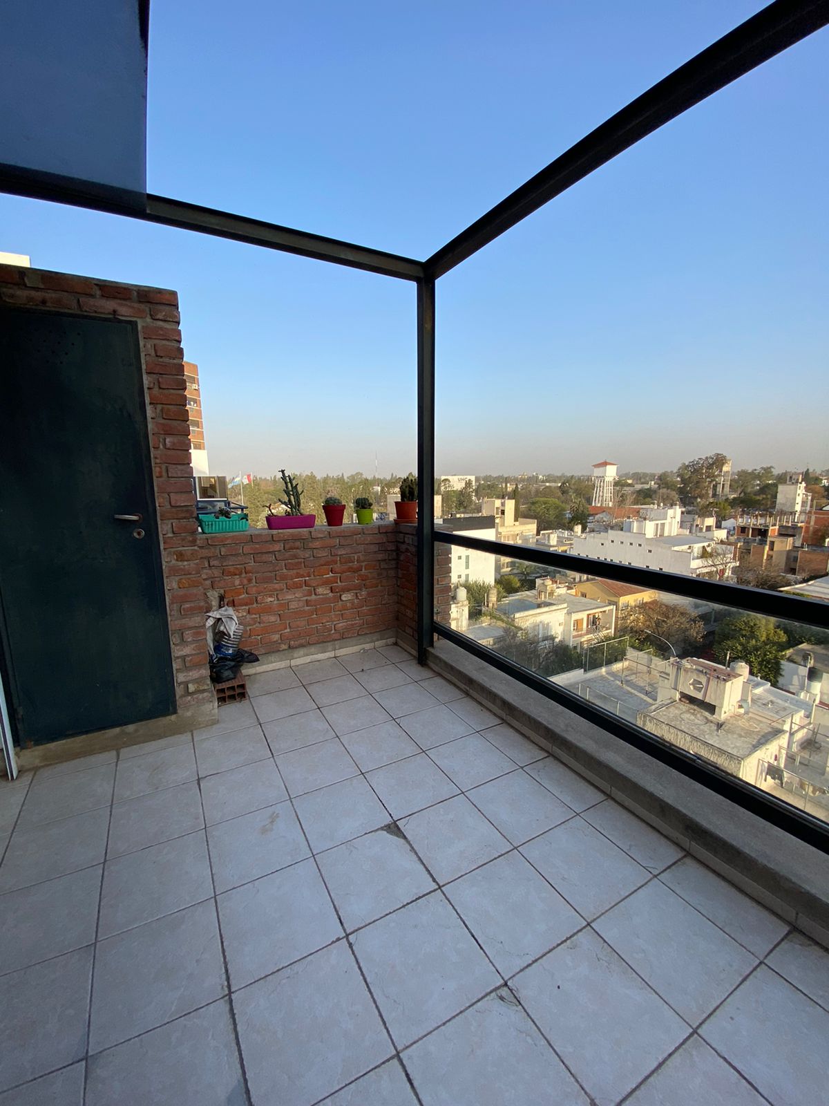 DEPARTAMENTO EN VENTA A TRES CUADRAS DE PLAZA ESPAÑA