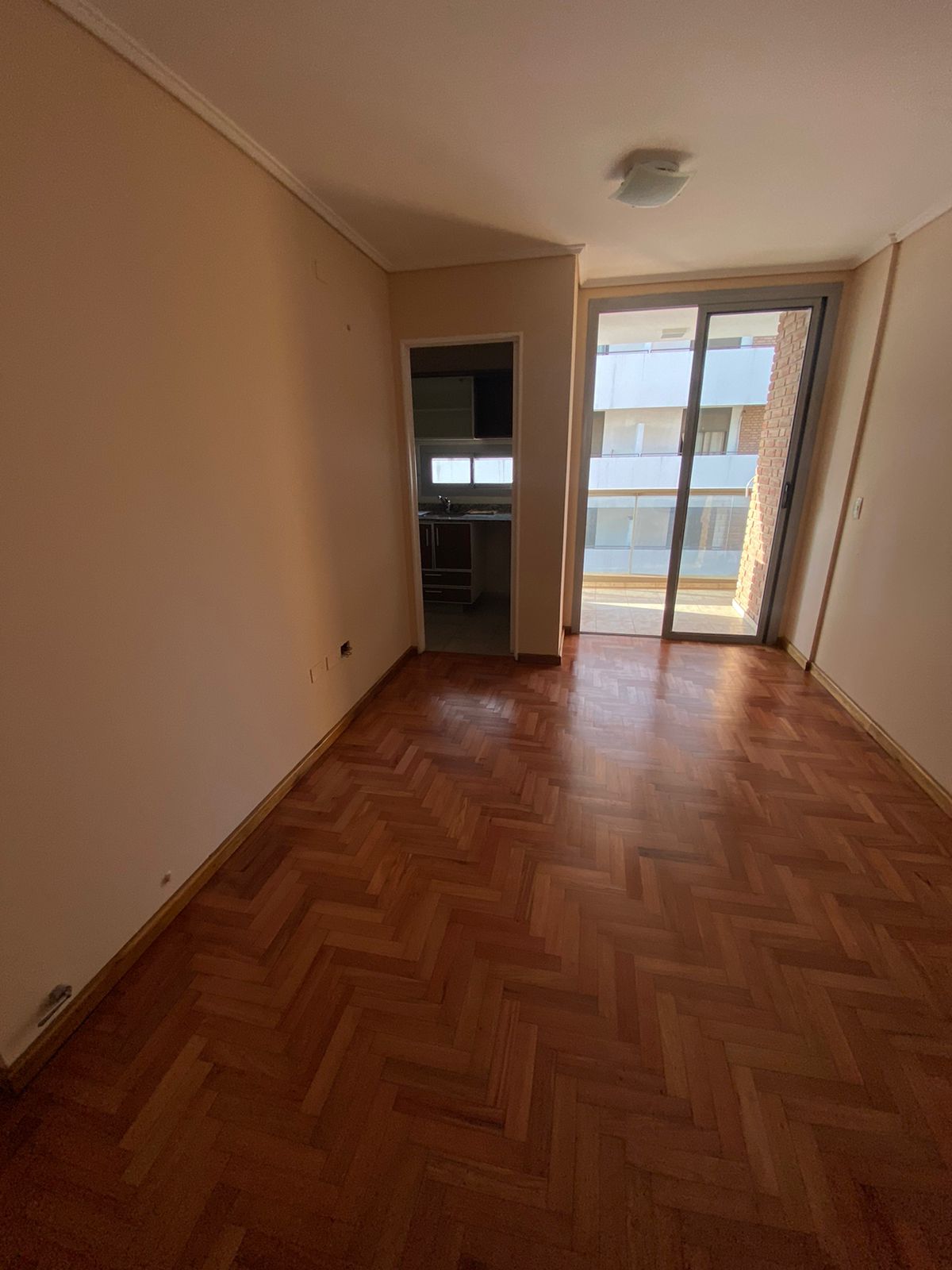 GRAN OPORTUNIDAD DE COMPRA EN PLENO NUEVA CORDOBA - GUEMES