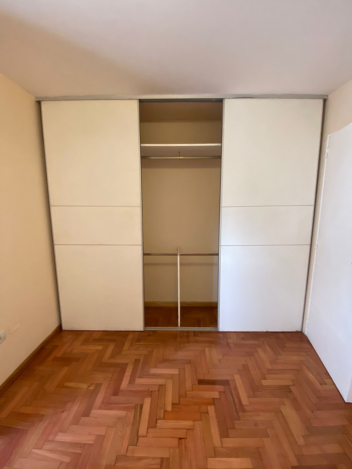 GRAN OPORTUNIDAD DE COMPRA EN PLENO NUEVA CORDOBA - GUEMES