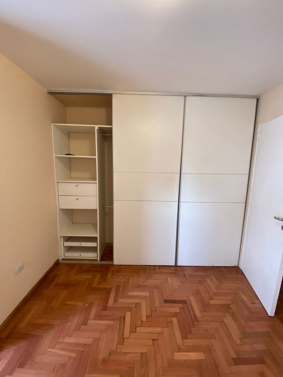GRAN OPORTUNIDAD DE COMPRA EN PLENO NUEVA CORDOBA - GUEMES