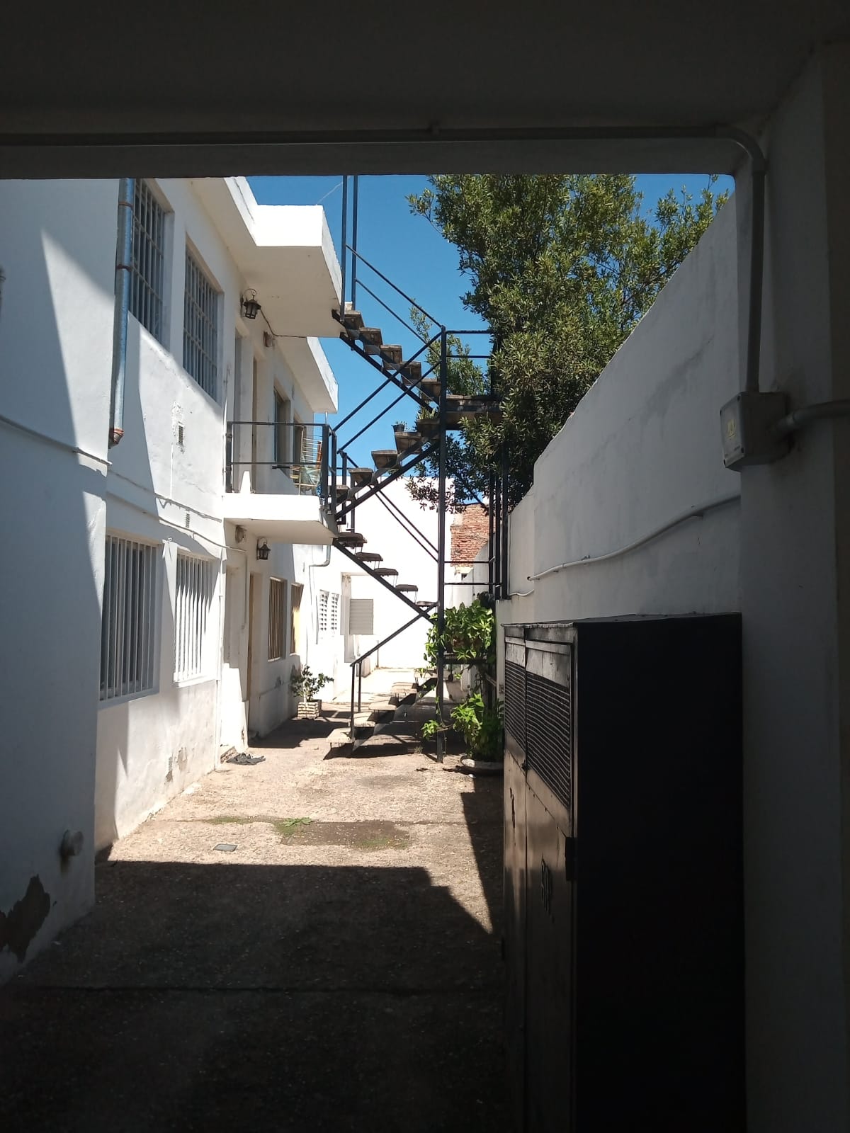 SE VENDE EXCELENTE DPTO DE UN DORMITORIO EN GENERAL PAZ APTO CREDITO!!!