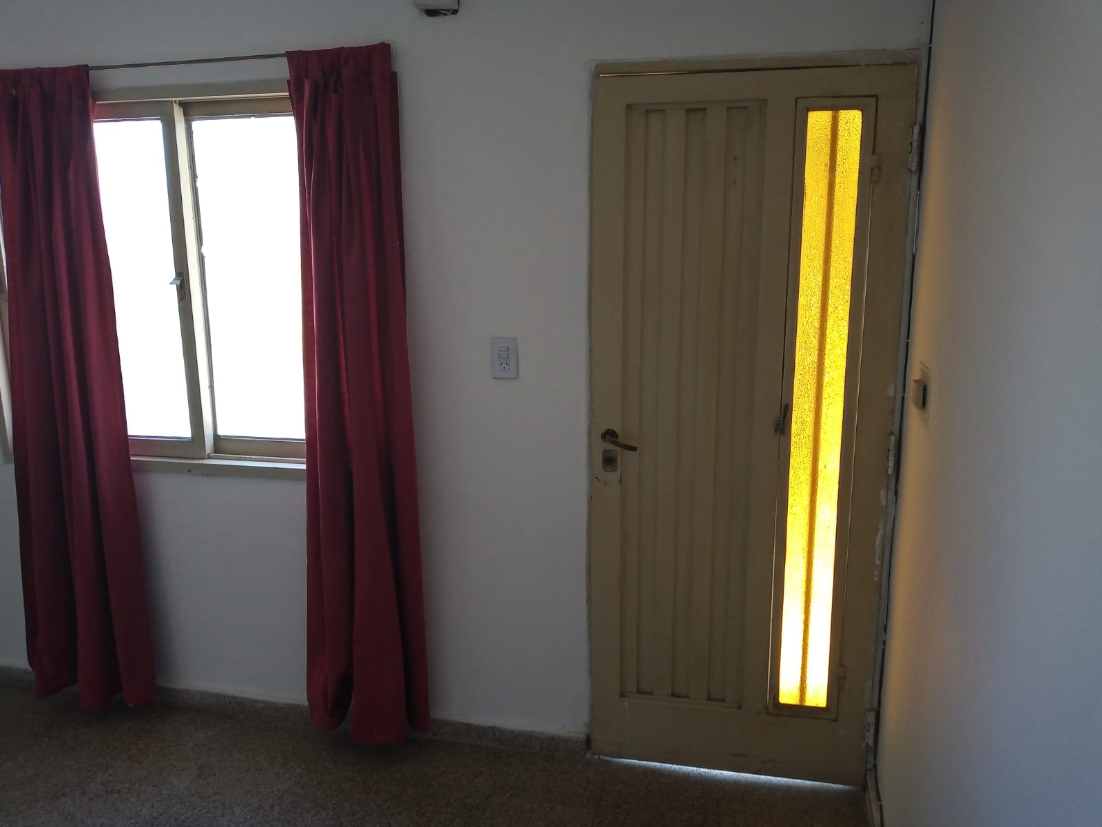 SE VENDE EXCELENTE DPTO DE UN DORMITORIO EN GENERAL PAZ APTO CREDITO!!!