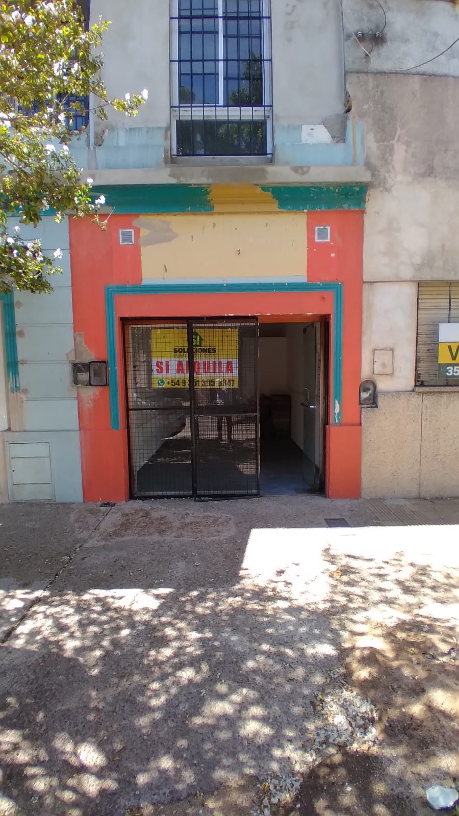 SE ALQUILA EXCELENTE LOCAL COMERCIAL EN SAN VICENTE!!!!