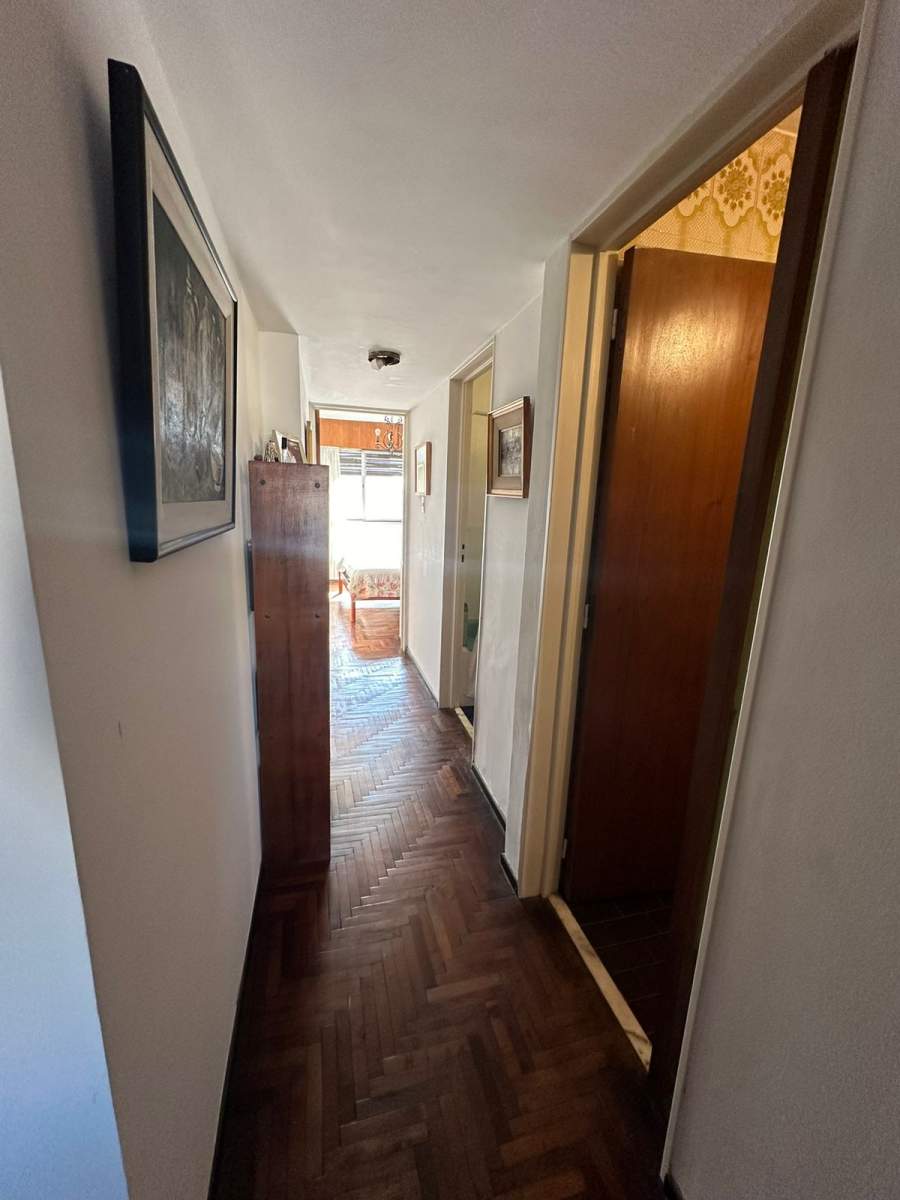 SE VENDE EXCELENTE PISO COMPLETO DE CUATRO DORMITORIOS!!!!