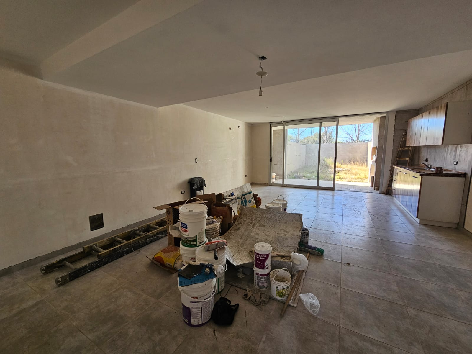 En venta duplex en Banda Norte