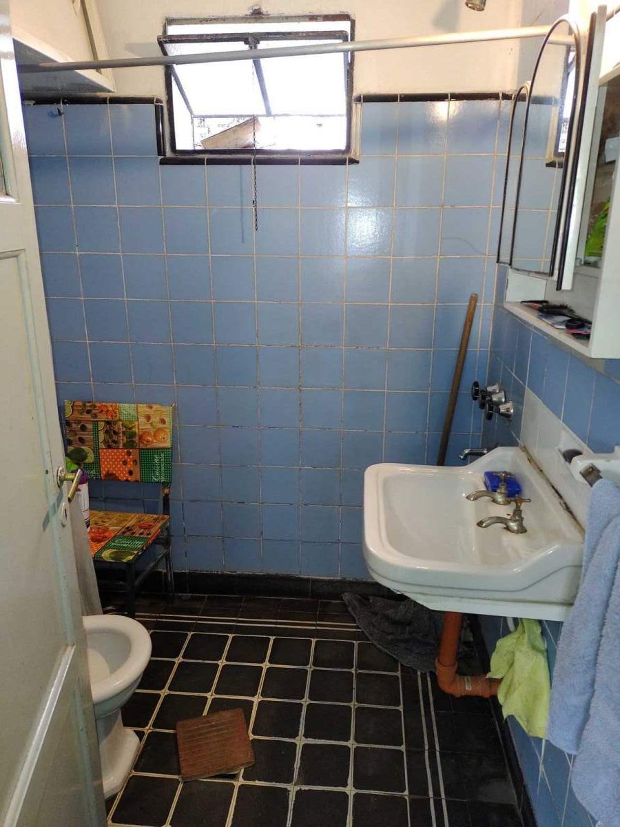 CASA UBICADA EN BARRIO VILLA CABRERA