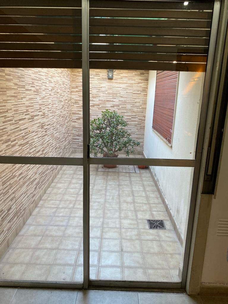 VENDO HERMOSA CASA EN MACROC