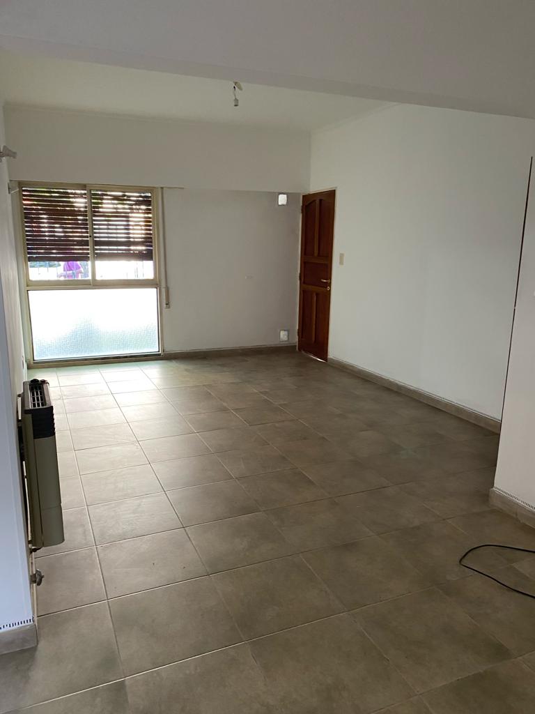 VENDO HERMOSA CASA EN MACROC