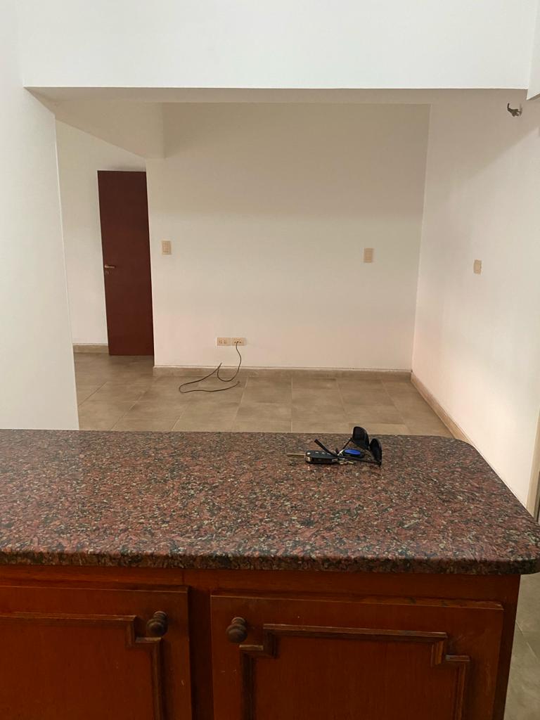 VENDO HERMOSA CASA EN MACROC