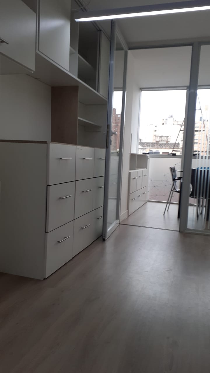 Vendo Oficina Amoblada B° Centro Cordoba