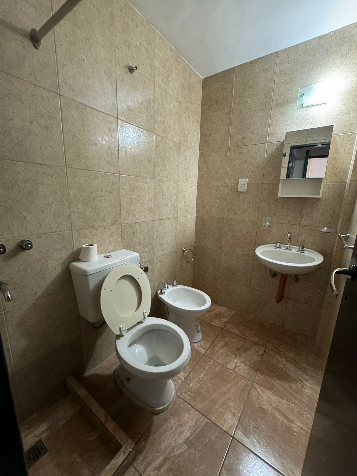 VENTA DPTO 1 DORM PATIO CENTRO