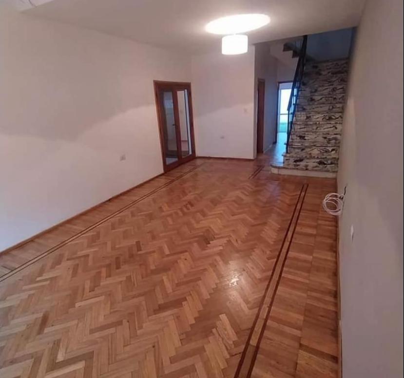 VENTA CASA 4 DORM COFICO APTO BANCOR