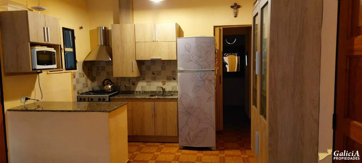Casa una planta - 3 dorm, garaje doble, Burnichon al 400 esquina Pedro Echague – Bº Ampliacion Artig