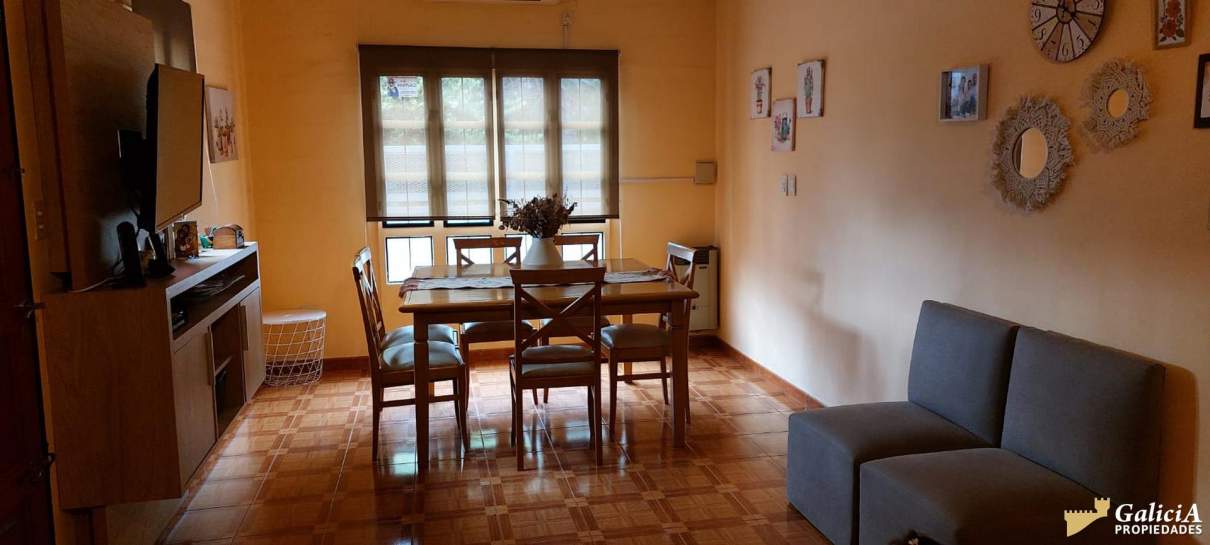 Casa una planta - 3 dorm, garaje doble, Burnichon al 400 esquina Pedro Echague – Bº Ampliacion Artig