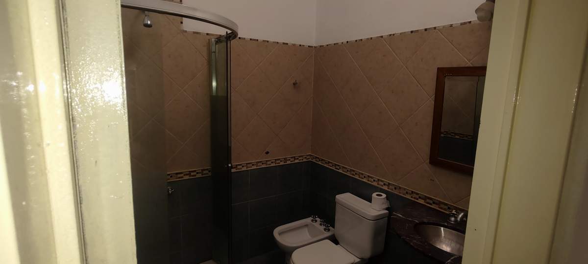 VENTA CASA 3 DORMITORIOS con GALPON 170m2 - SANTA ISABEL 1 Secc