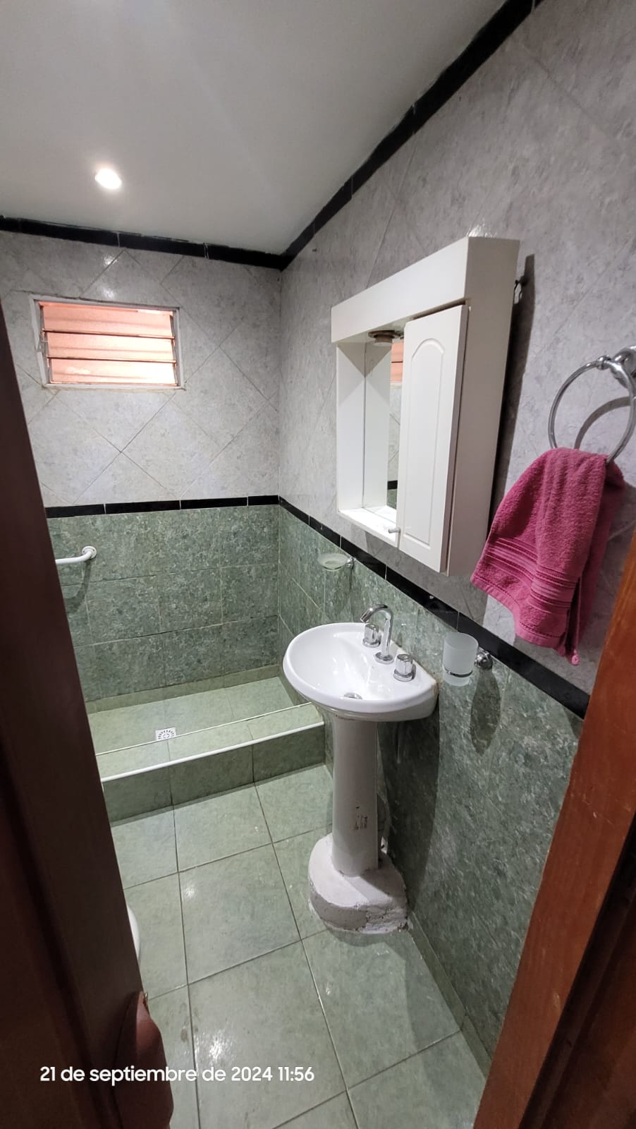 SE VENDE CASA CON DOS TERRENOS EN VILLA CUMBRE AZUL COSQUIN