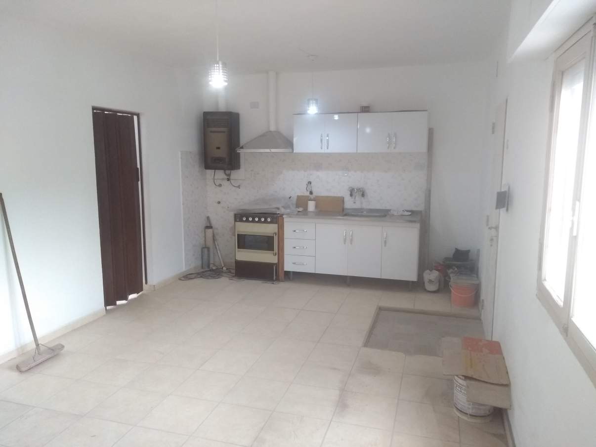 Casa ideal para dos a tres personas, a una cuadra del Paseo San Martin!!!