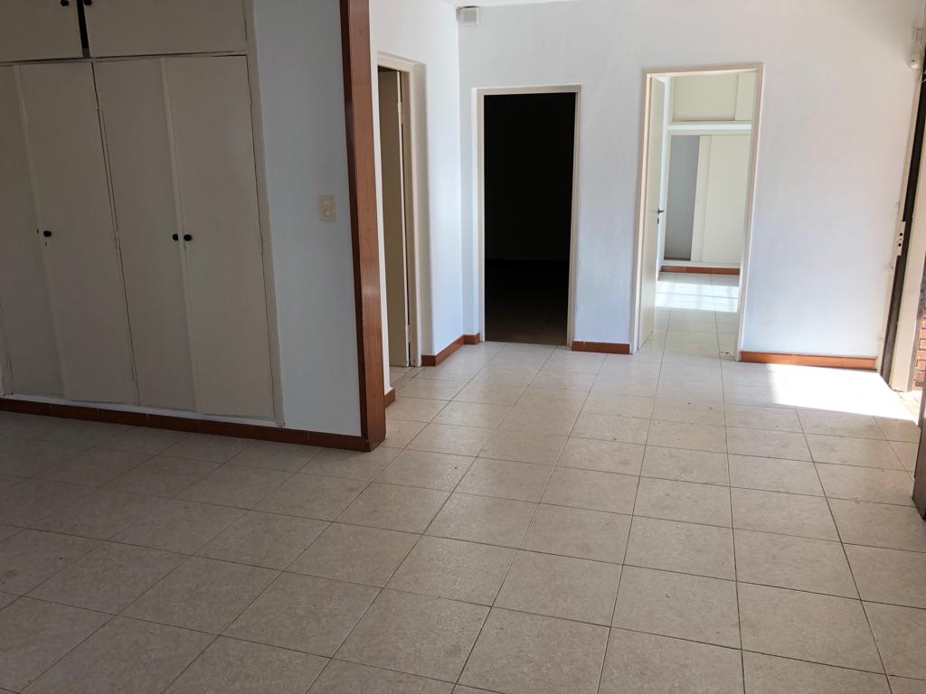 Casa en Venta de 3 Dorm en Alto Verde