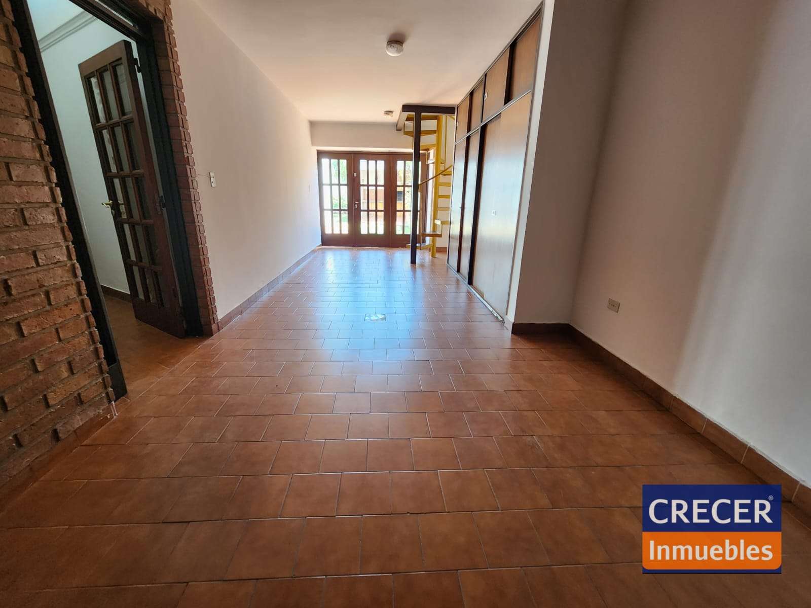 B Poeta Lugones amplia!! U$D 160.000