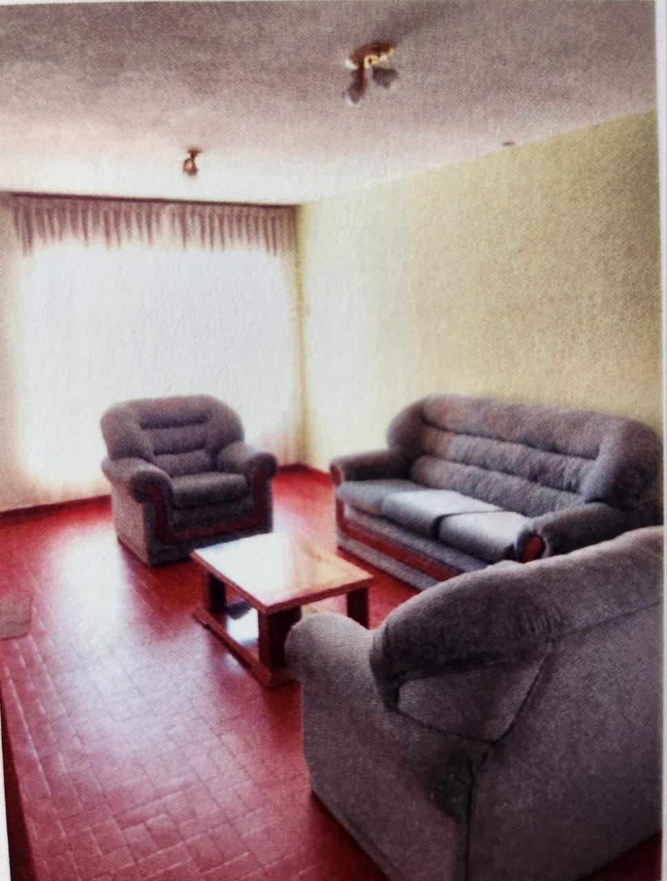 B Poeta Lugones casa en venta s- Avda Principal