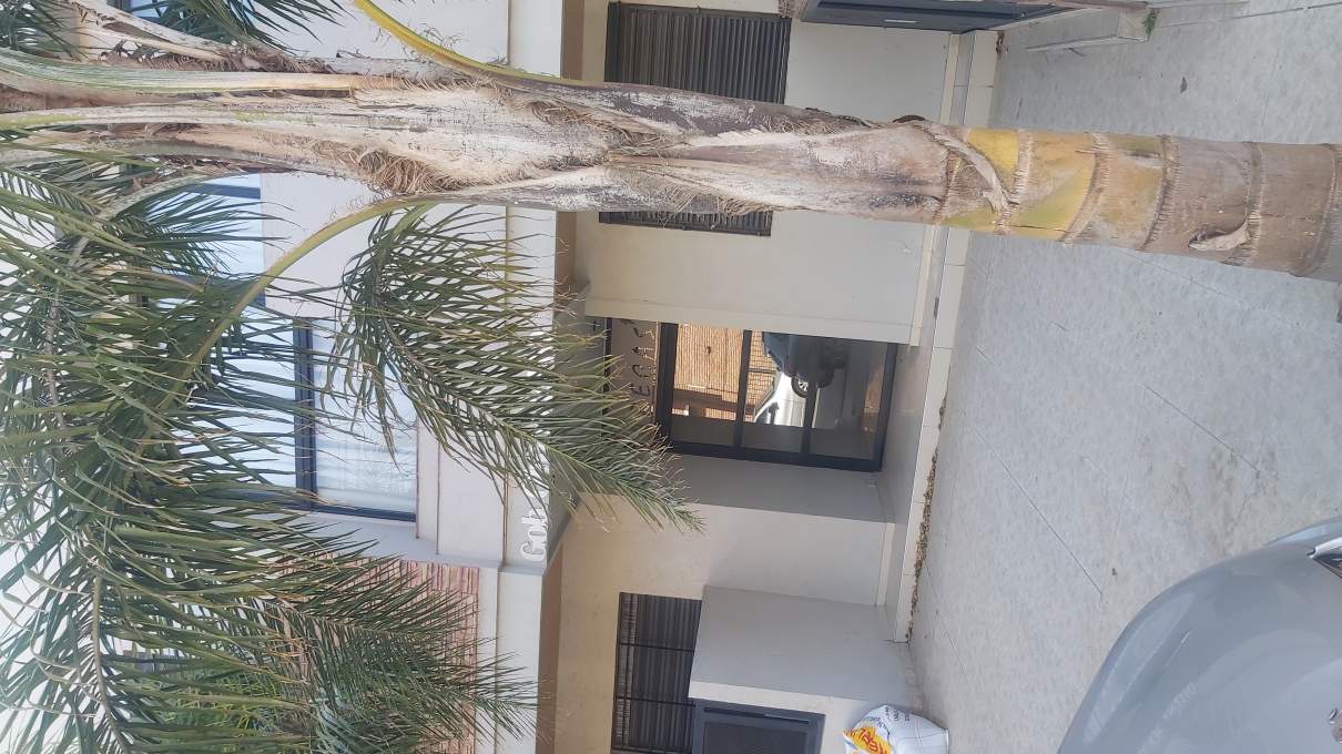 DUPLEX EN VENTA DE DOS DORM CON COCHERA  A METROS DEL HOTEL PORTAL DEL LAGO