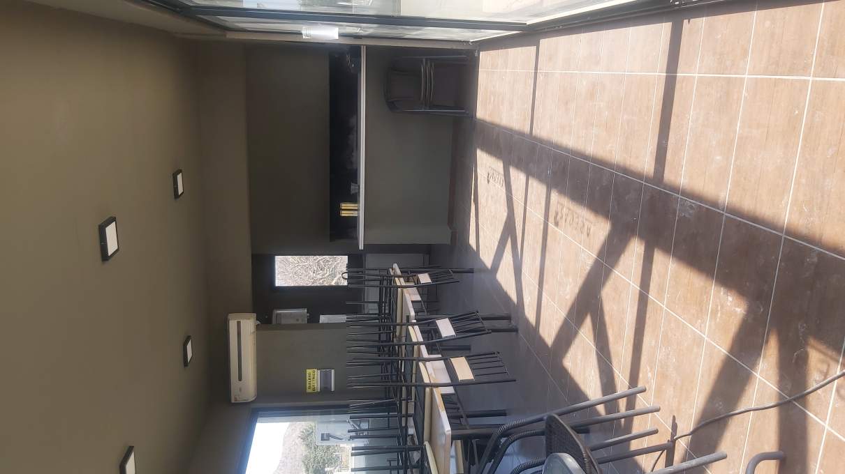 DUPLEX EN VENTA DE DOS DORM CON COCHERA  A METROS DEL HOTEL PORTAL DEL LAGO